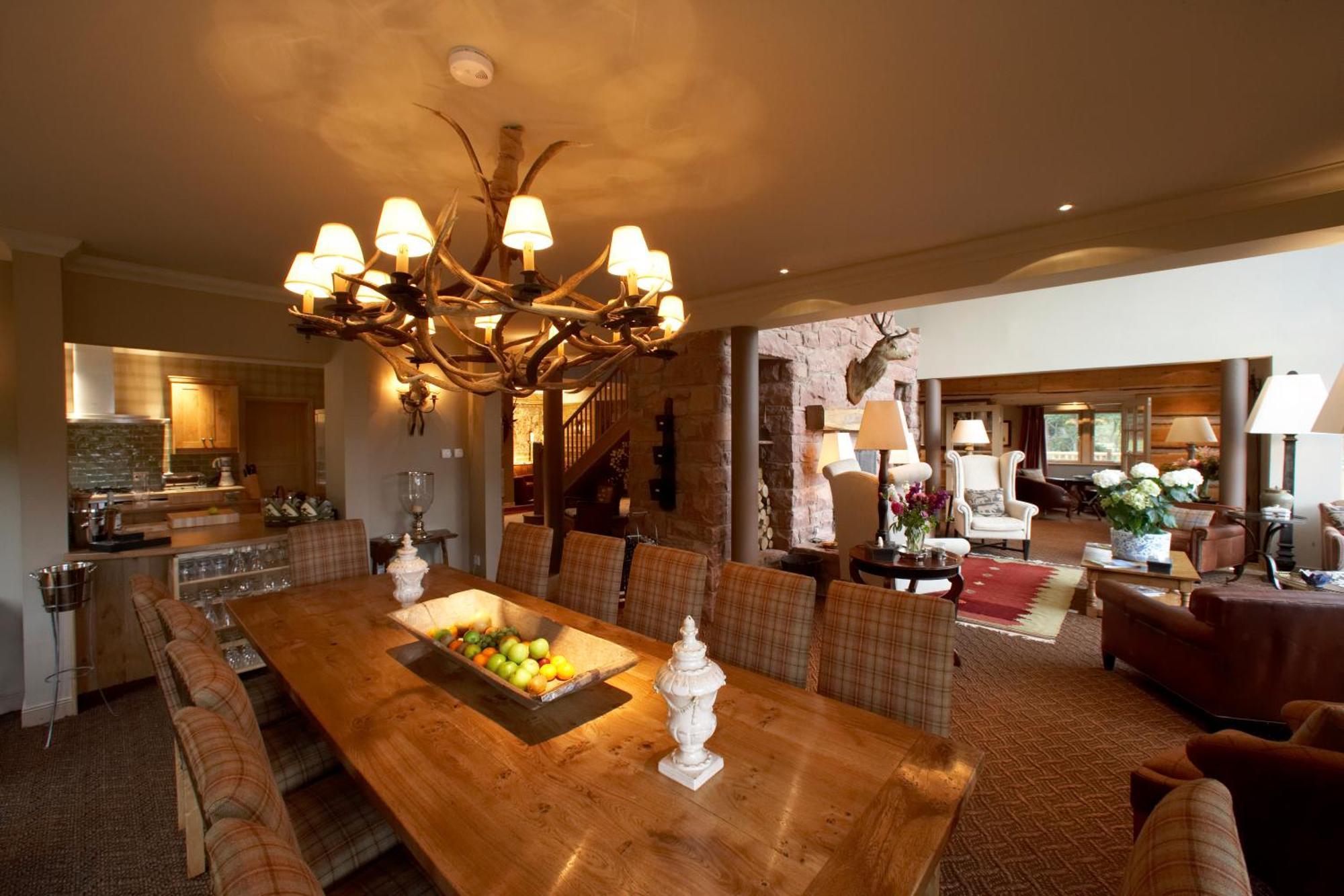 Ness Castle Lodges Inverness Zewnętrze zdjęcie